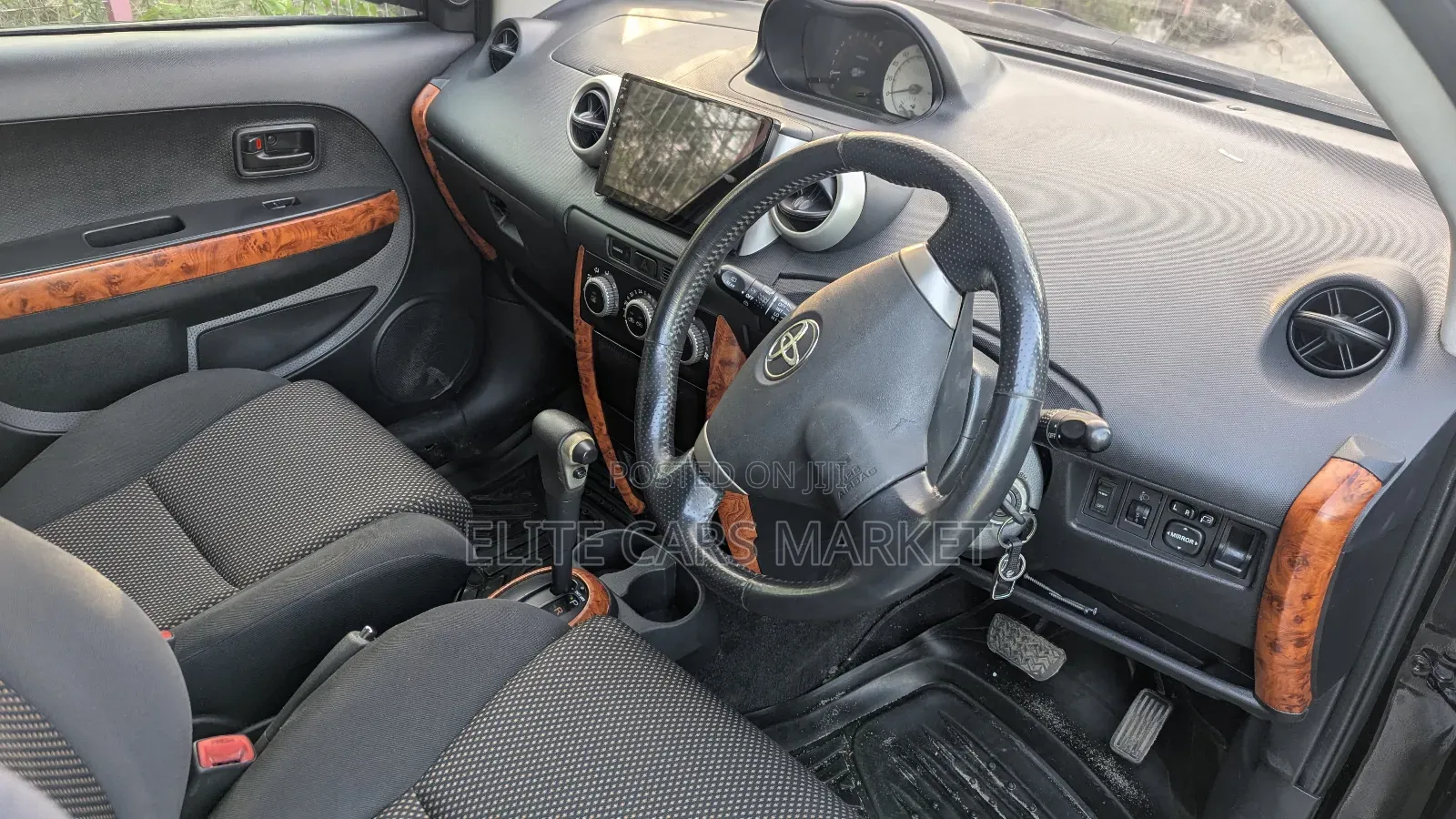 Toyota IST 2004 Black