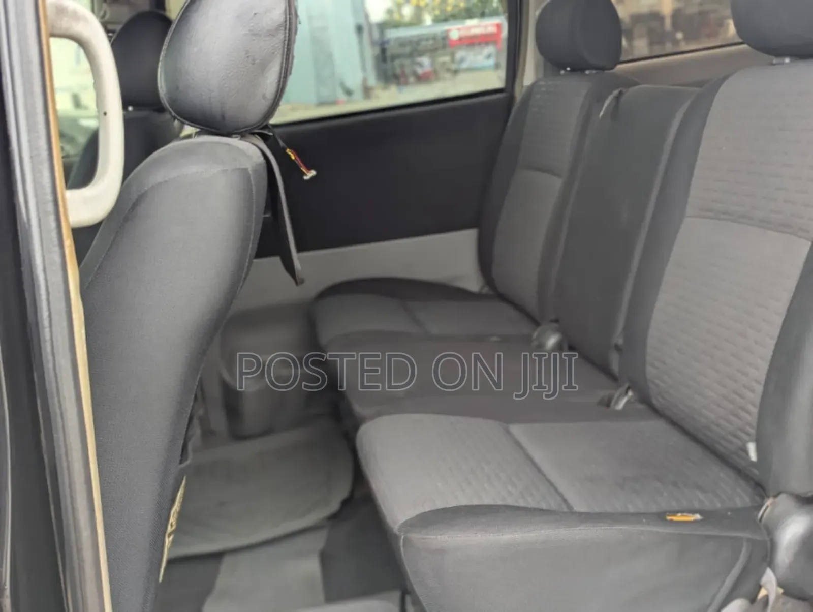 Toyota Raum 2004 Silver