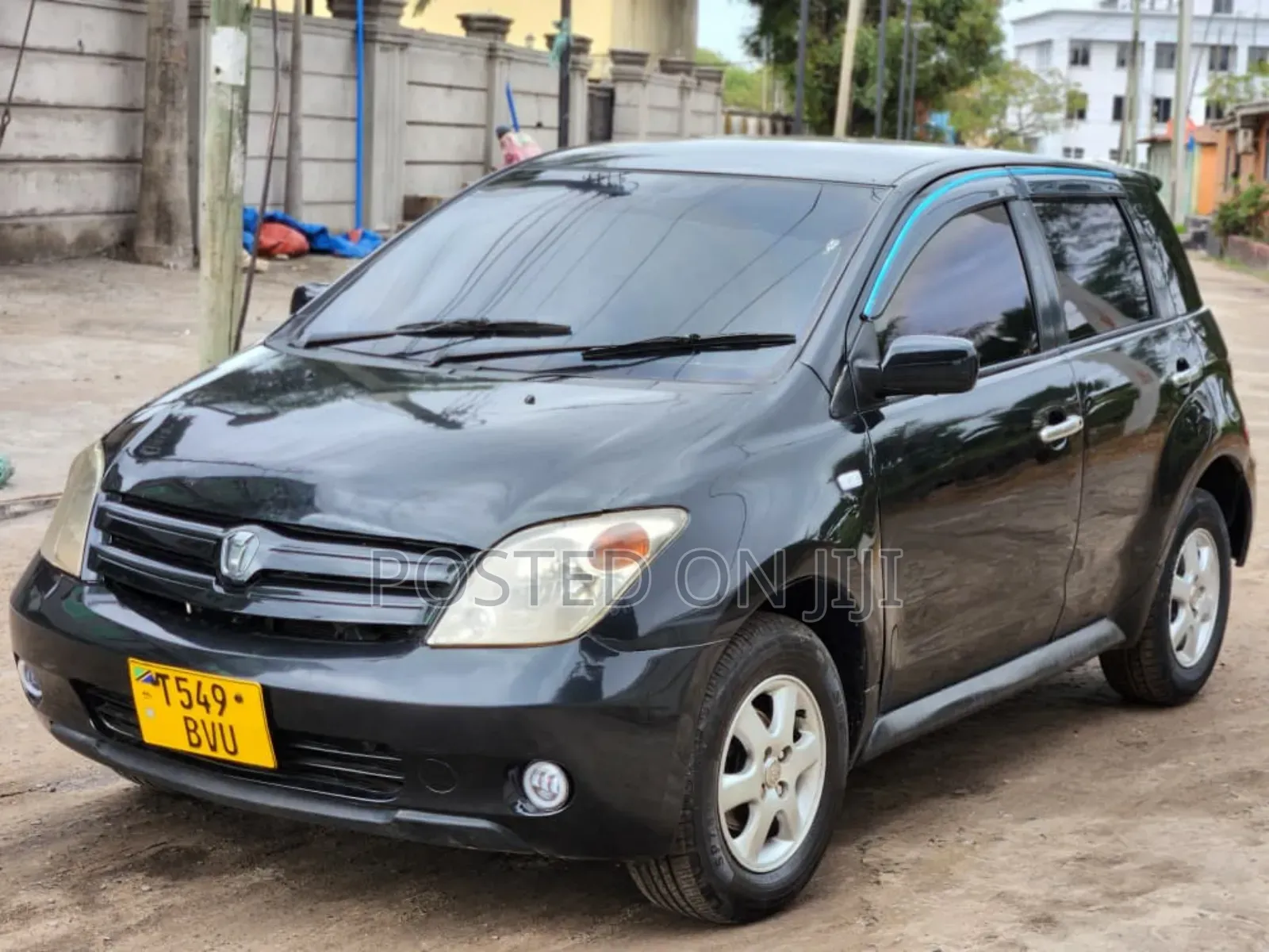 Toyota IST 2003 Black