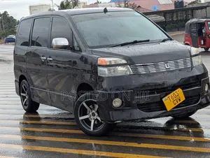 Toyota Noah 2005 Black