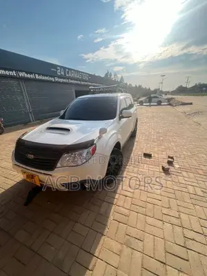 Subaru Forester 2009 White