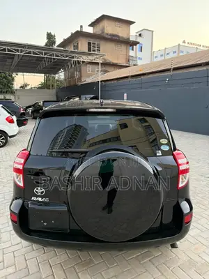 Toyota RAV4 2010 Black
