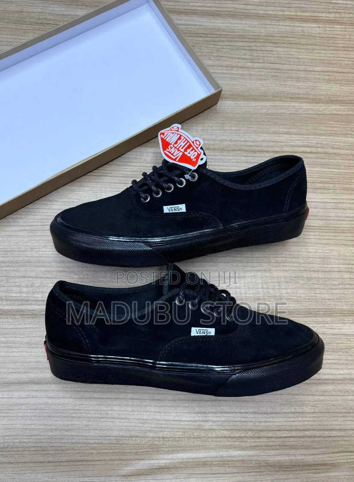 Vans of the Wall Sneakers