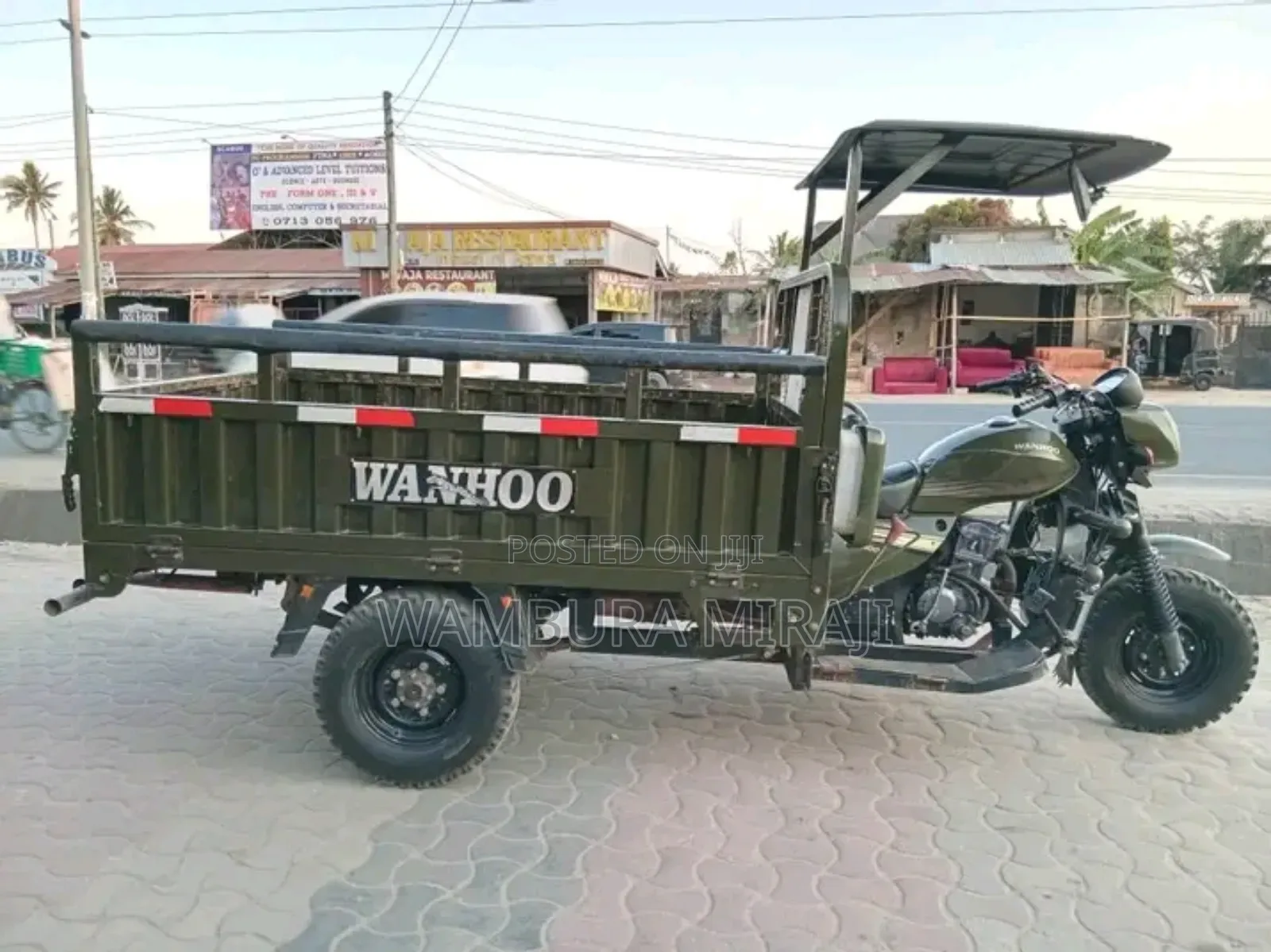 Bajaj Avenger 200 2025 Gray