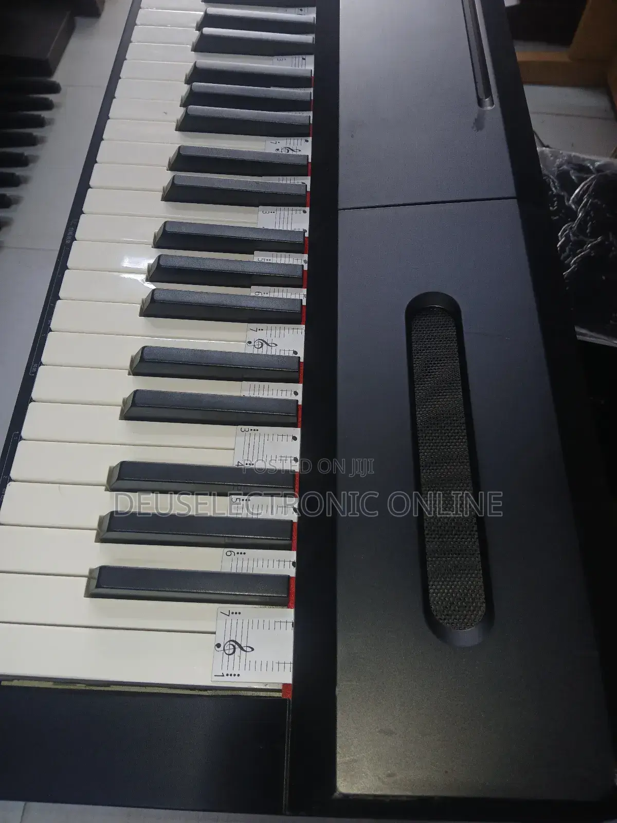 Electric Keyboards 88key Studio