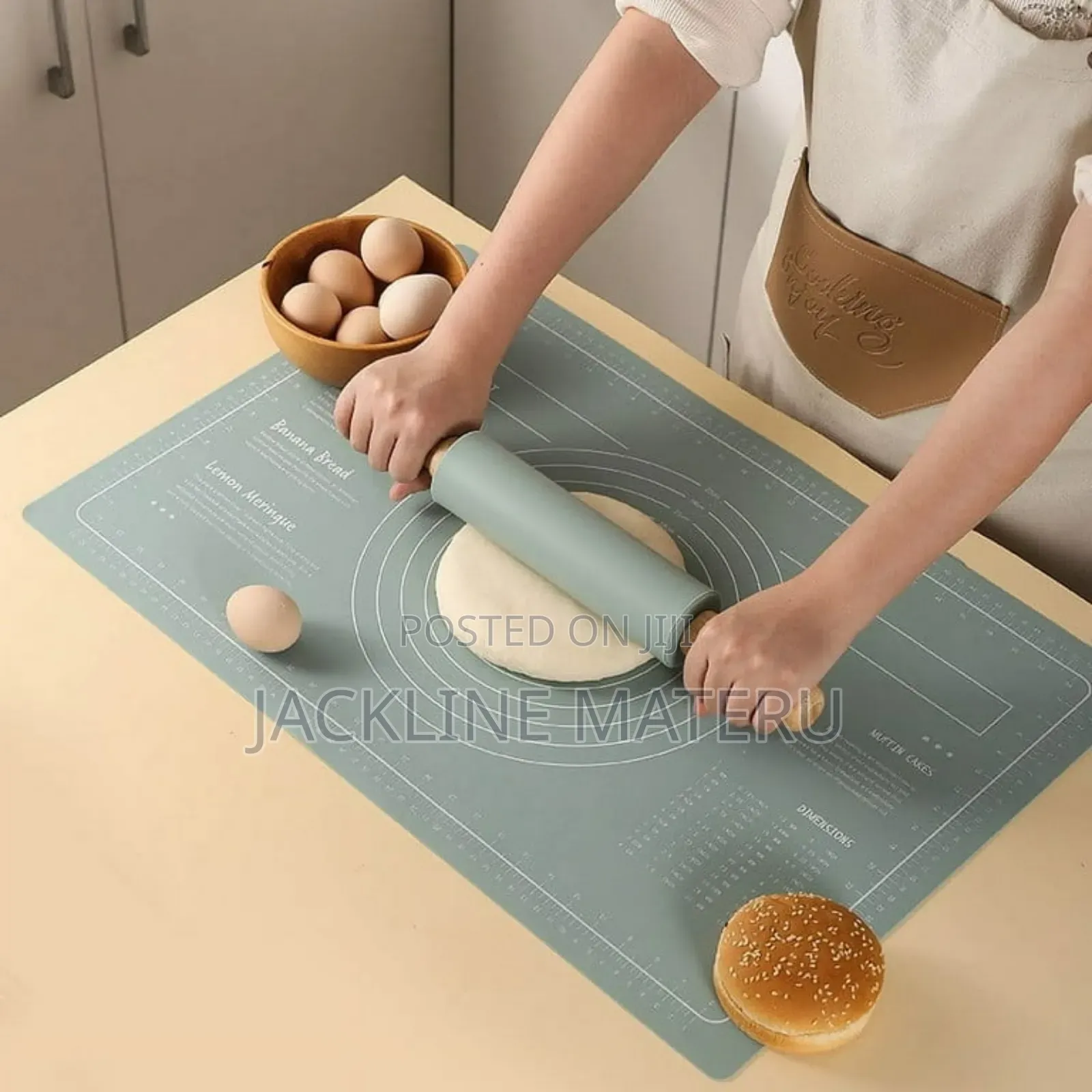 Silcon Baking Mat With Rolling Pin