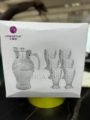 Glass Na Jug Urembo