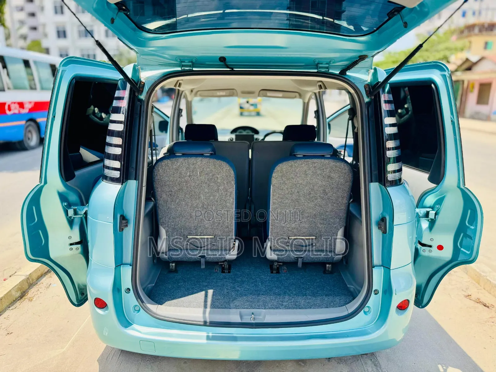 Toyota Sienta 2003 Blue