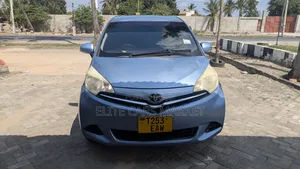 Toyota Ractis 2012 Silver