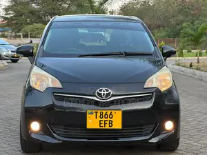 Toyota Ractis 2010 Black