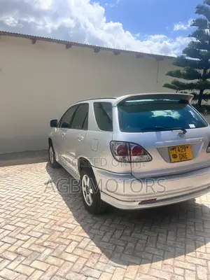 Toyota Harrier 2.4 16V 2001 Silver