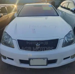 Toyota Crown 2006 White