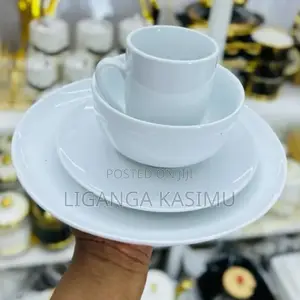 Dinner Set 16pcs
Color: White