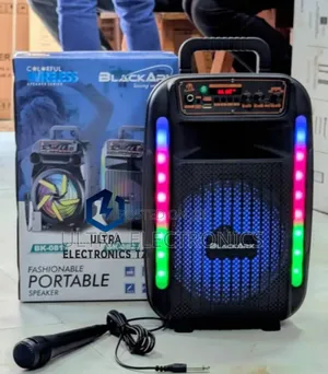 Blackark Portable Fashionable Speaker With Wired Mic 