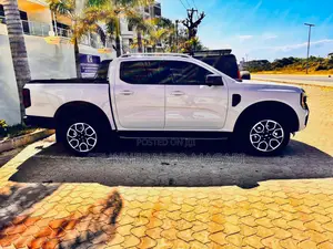 Ford Ranger Wildtrak 2024 White