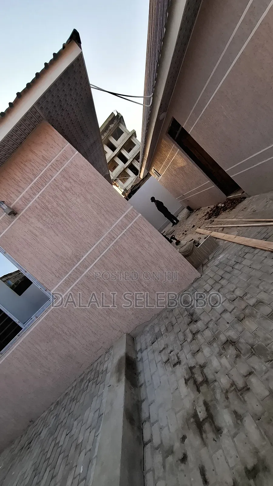 Studio Apartment in Sinza Mori for rent