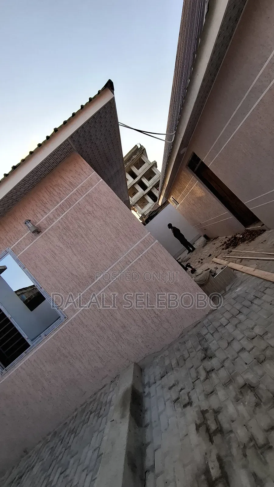 Studio Apartment in Sinza Mori for rent