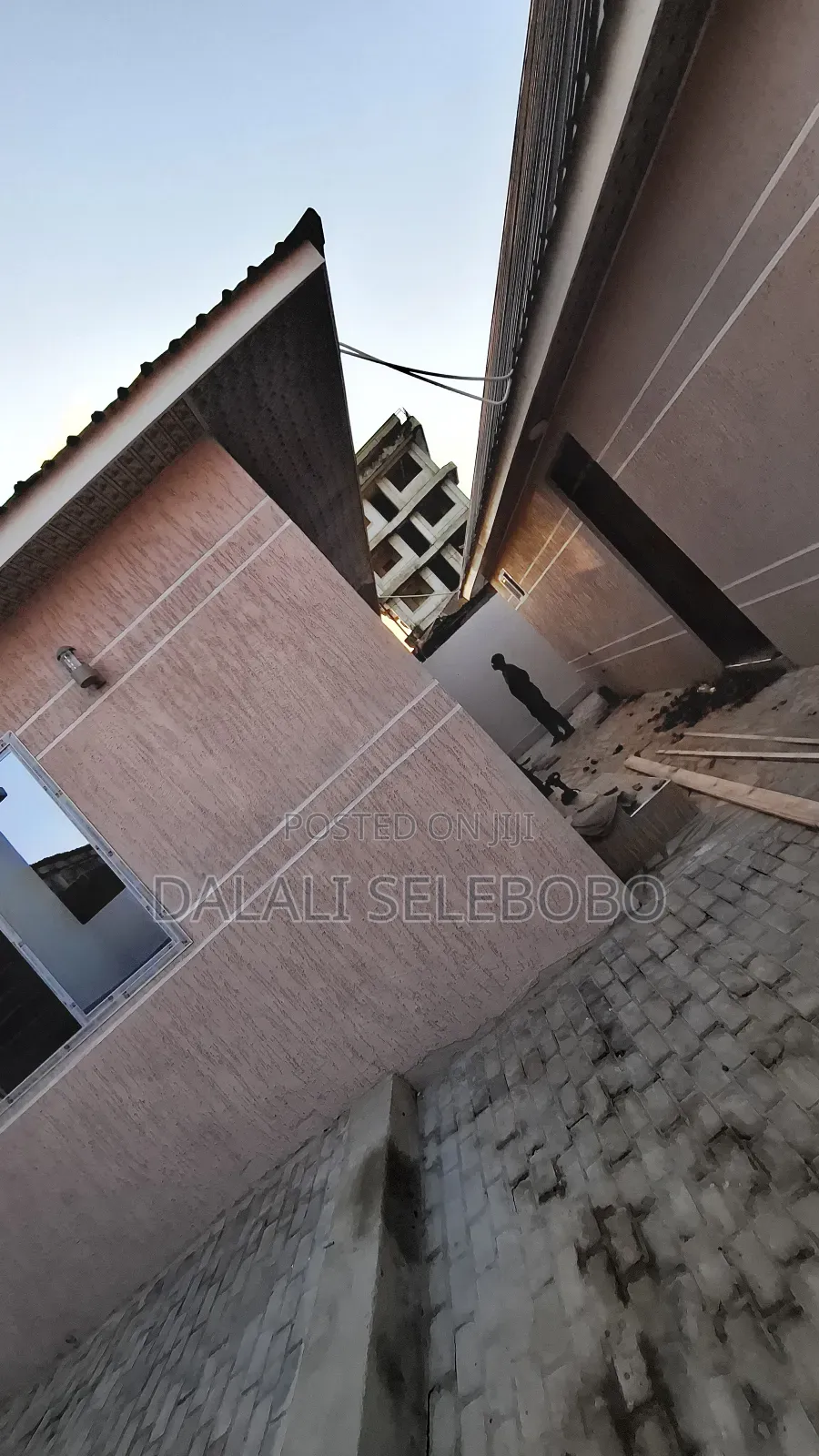 Studio Apartment in Sinza Mori for rent