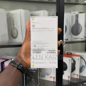 New Apple iPhone 17 256 GB