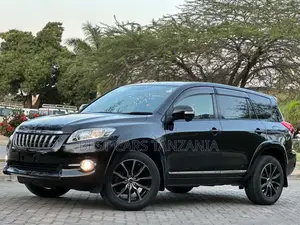 Toyota Vanguard 2012 Black
