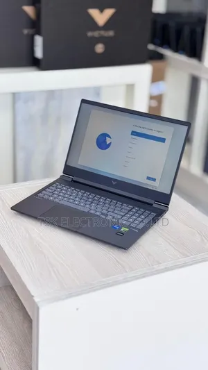 New Laptop HP Victus 16 16GB Intel Core I7 SSD 1T
