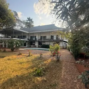 12bdrm House in Mbezi Estate, Kinondoni for sale