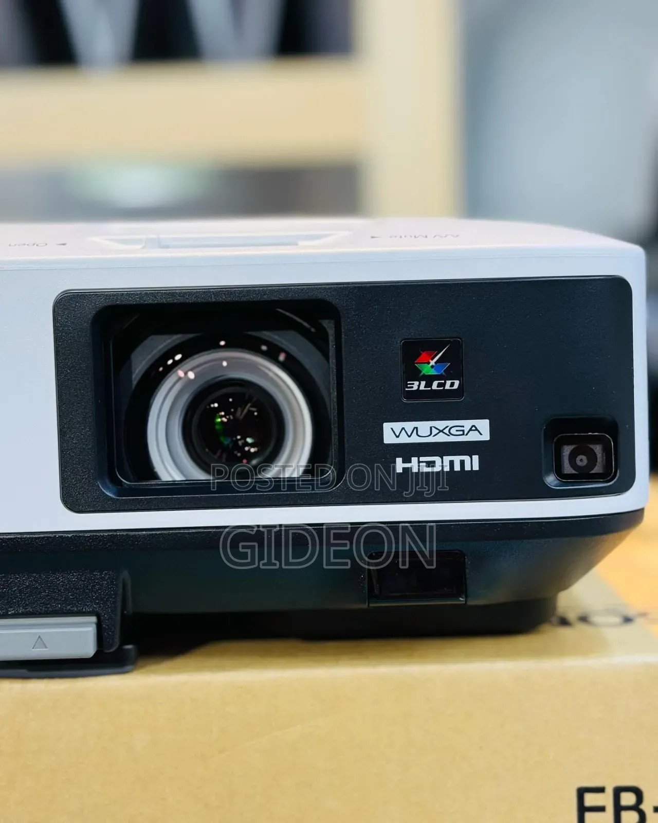Epson Eb-2250u Projector