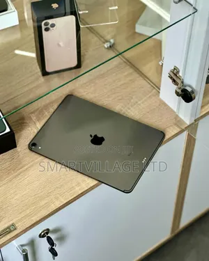 Apple iPad Pro 11 (2018) 512 GB Gray