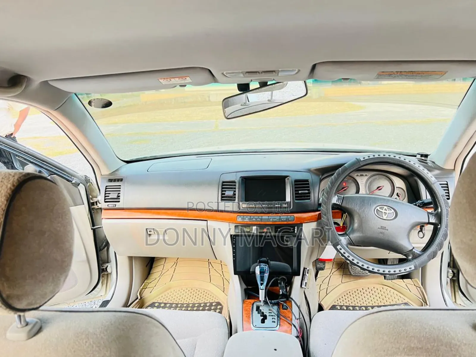 Toyota Mark II 2004 Silver
