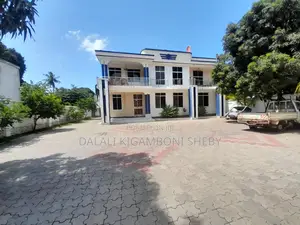 5bdrm House in Kigamboni Kibugumo for sale