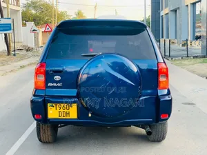 Toyota RAV4 Automatic 2003 Blue