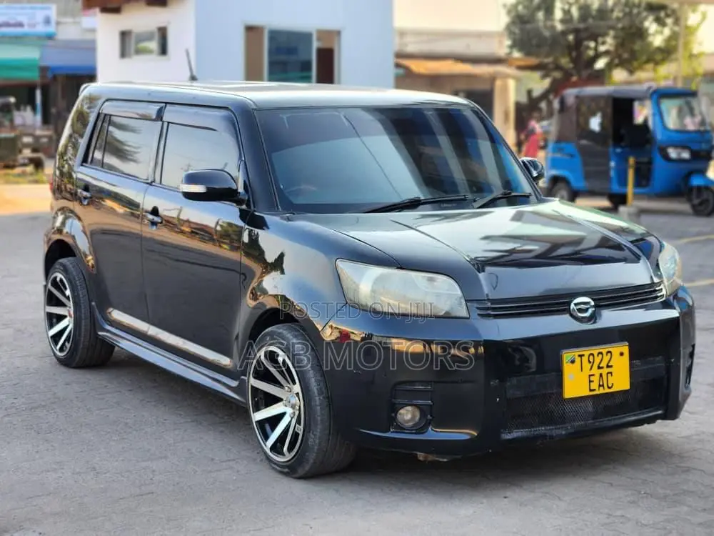 Toyota Corolla Rumion 2009 Black