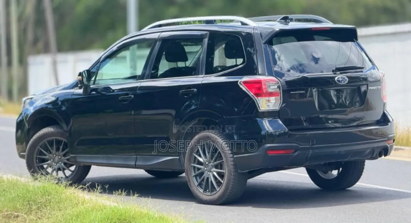 Subaru Forester 2.0XT Touring 4dr SUV AWD (2.0L 4cyl Turbo CVT) 2015