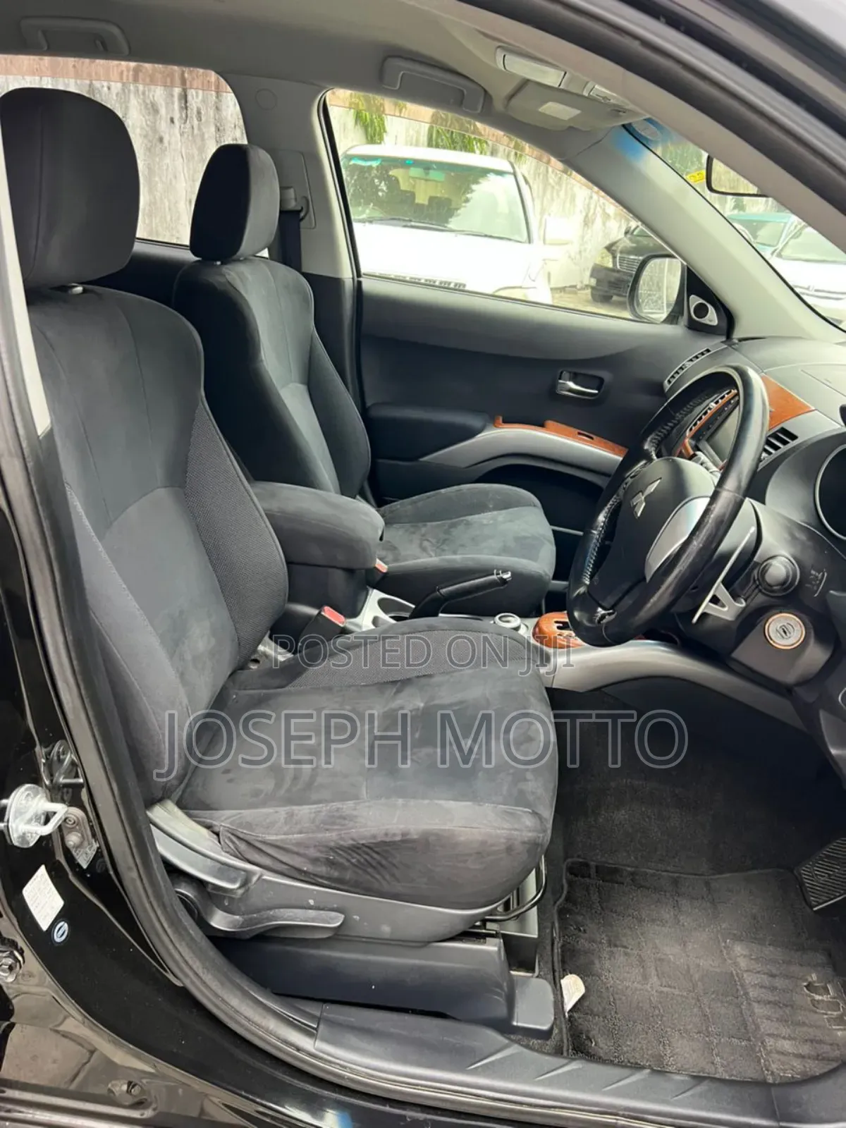 Mitsubishi Outlander 2.4 Automatic 2008 Black