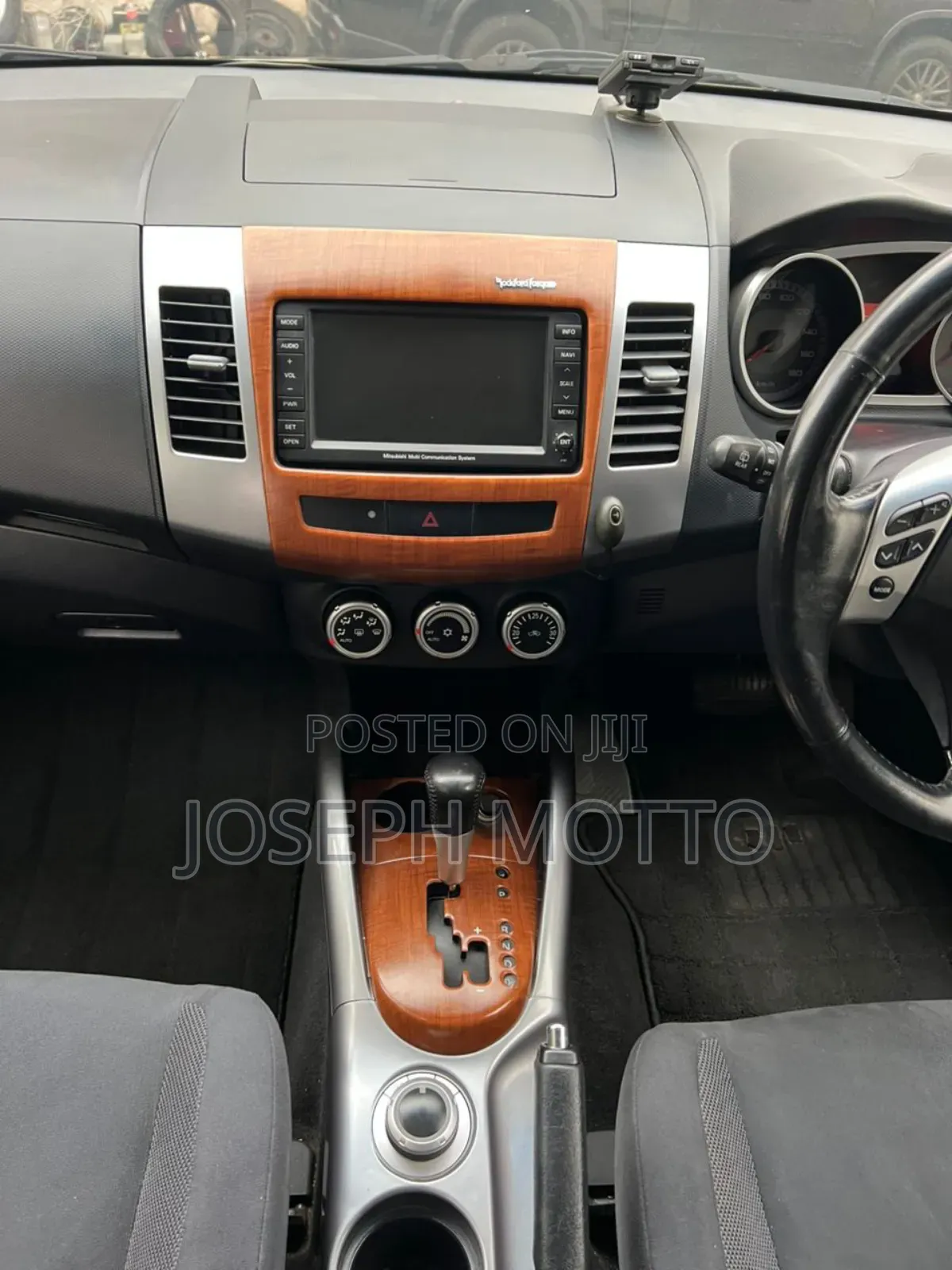 Mitsubishi Outlander 2.4 Automatic 2008 Black