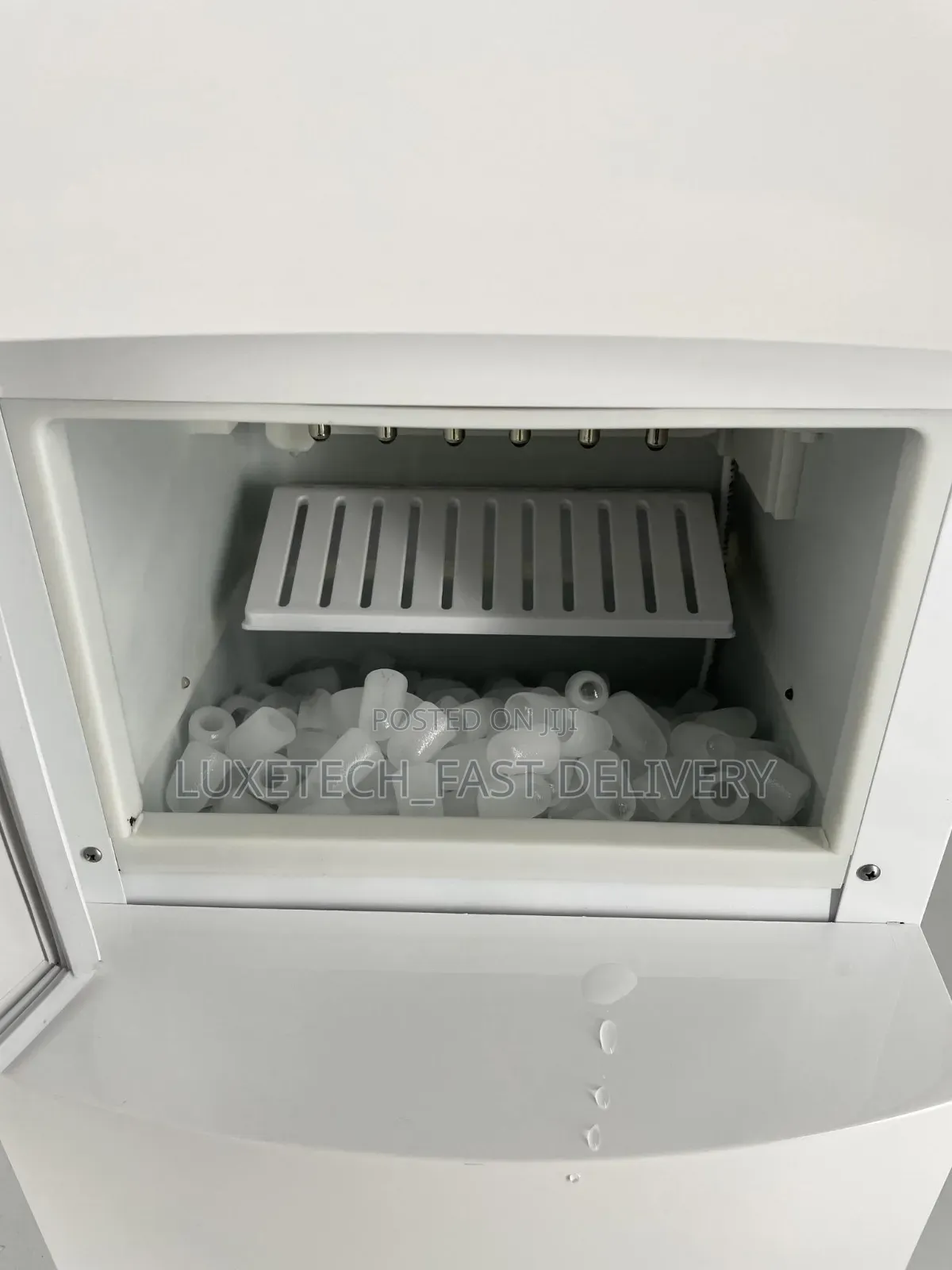 Digiwave 3 Taps Water Dispenser With Ice Maker