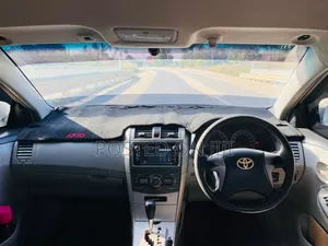 Toyota Axio 2019 Silver