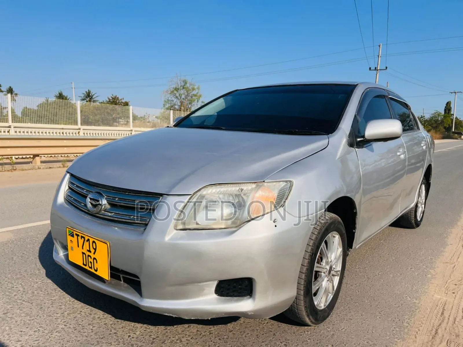 Toyota Axio 2019 Silver