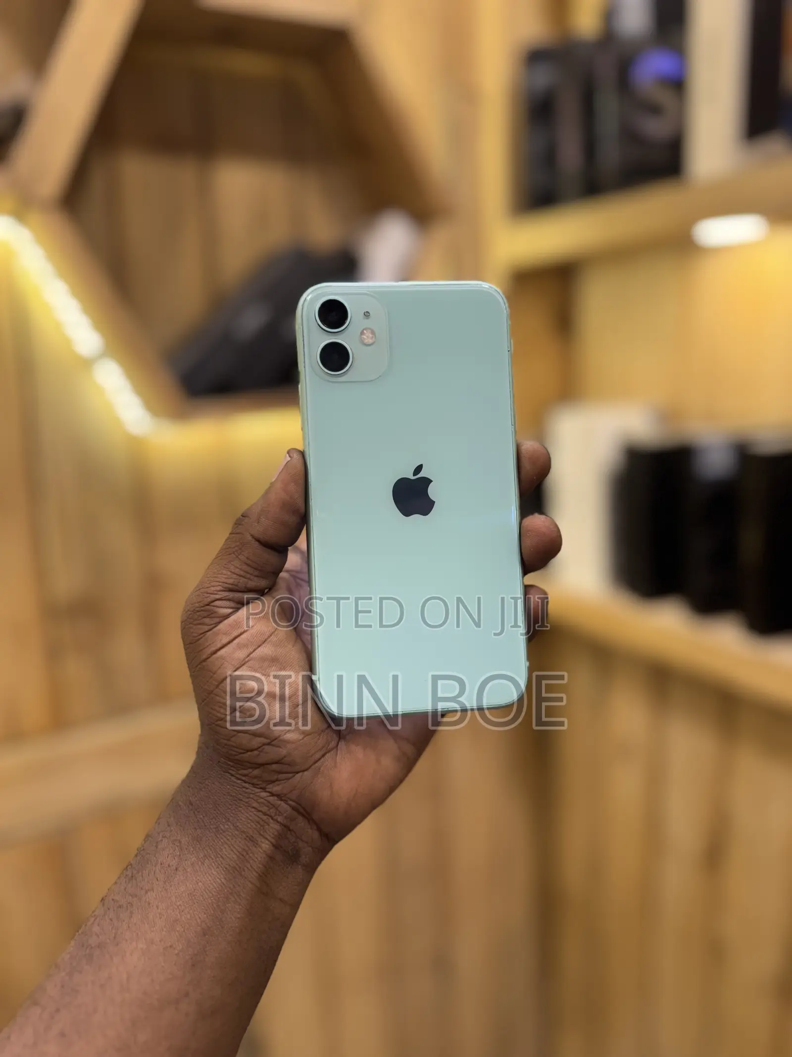 Apple iPhone 11 64 GB Green