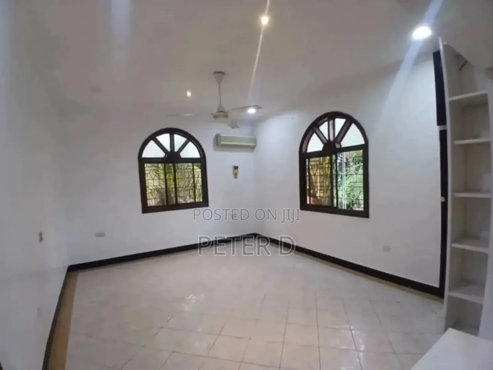 3bdrm Apartment in Upanga West for rent