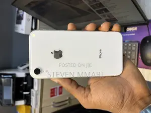 Apple iPhone XR 128 GB White