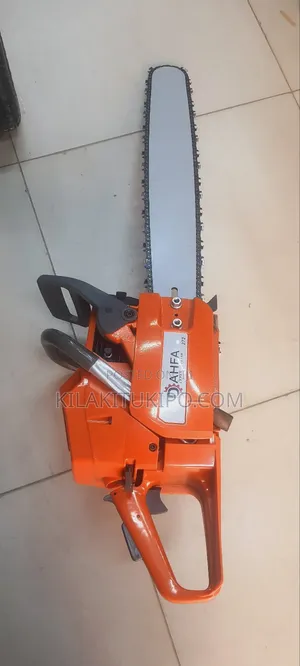 Dahfa 272 Gasoline Chain Saw