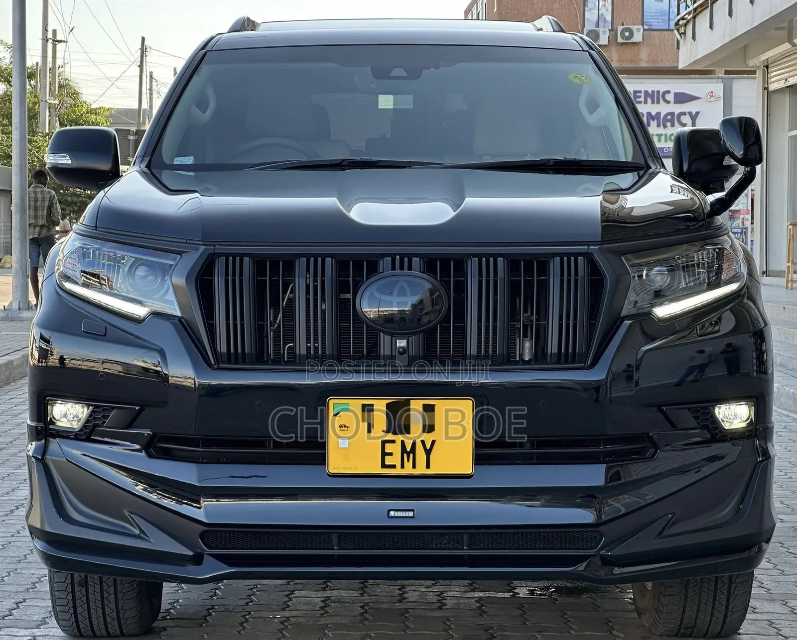Toyota Land Cruiser Prado 2023 Black