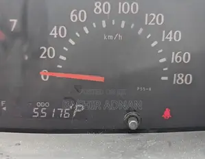 Toyota Sienta 1.5 FWD 2005 Silver