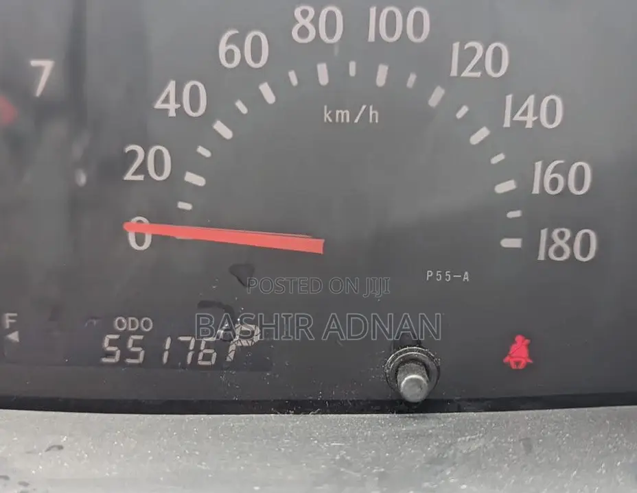 Toyota Sienta 1.5 FWD 2005 Silver
