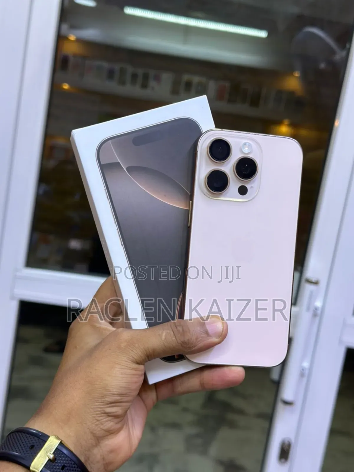 New Apple iPhone 16 Pro Max 256 GB