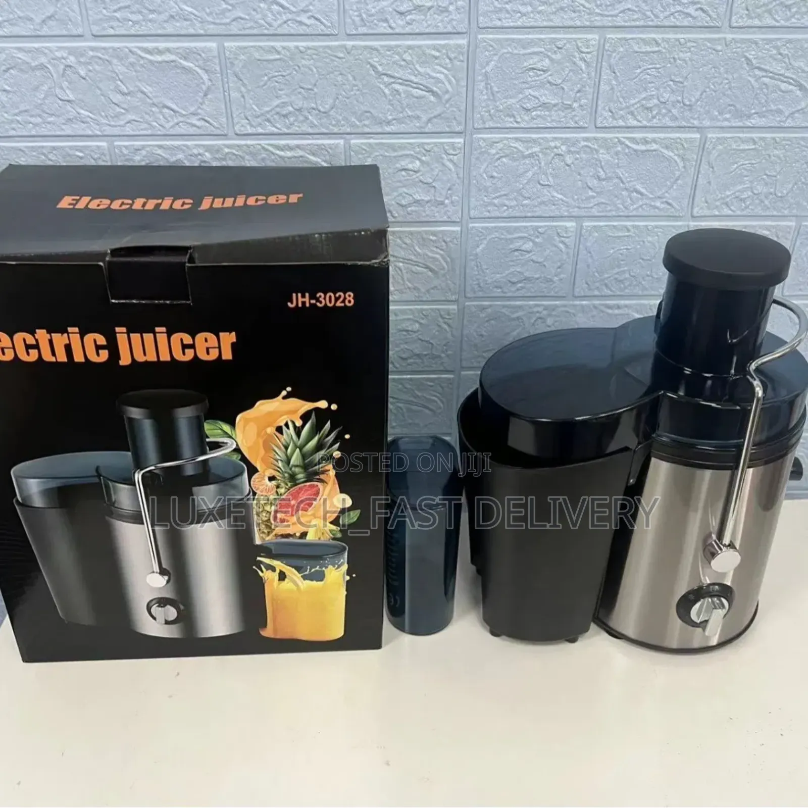 Electric Juicer Machine - Juice Extraction From Fruits and Vegetables