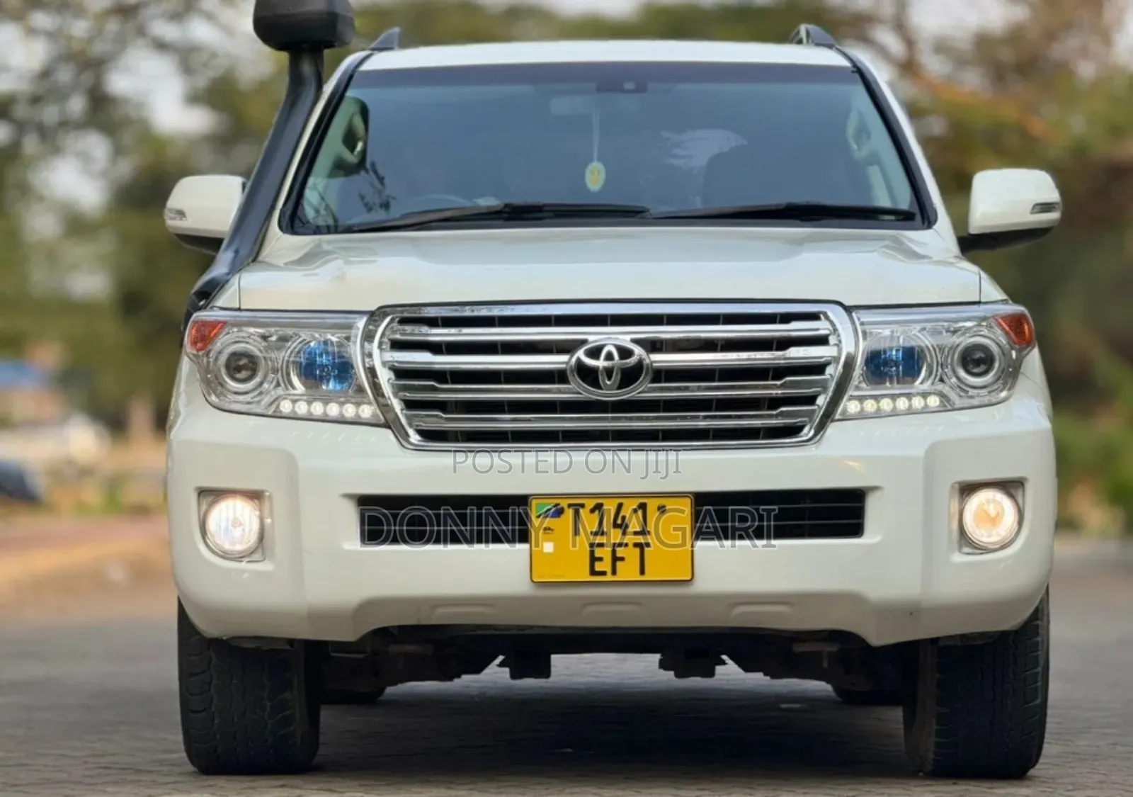 Toyota Land Cruiser 2008 White