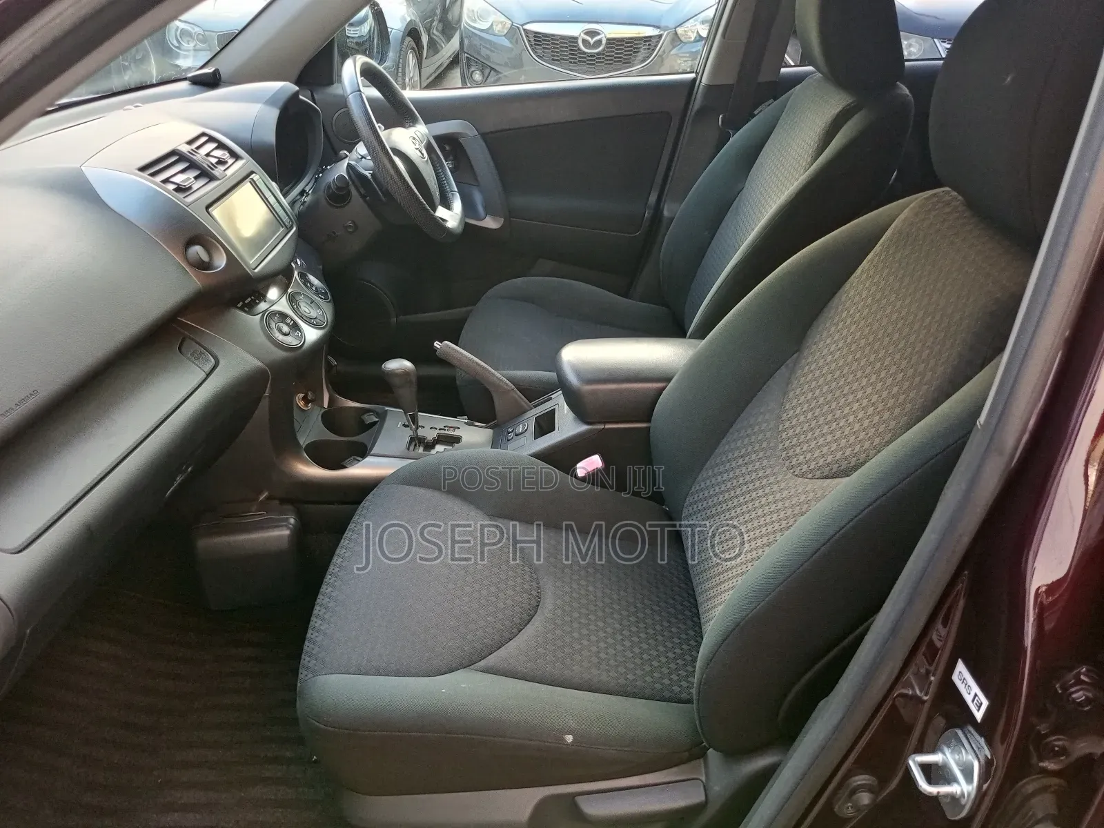 Toyota Vanguard 2010 Maroon