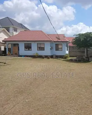 3bdrm House in Mbweni, Kinondoni for sale